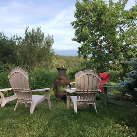 La Chouette Viree Bed & Breakfast Grandes-Bergeronnes Exterior photo